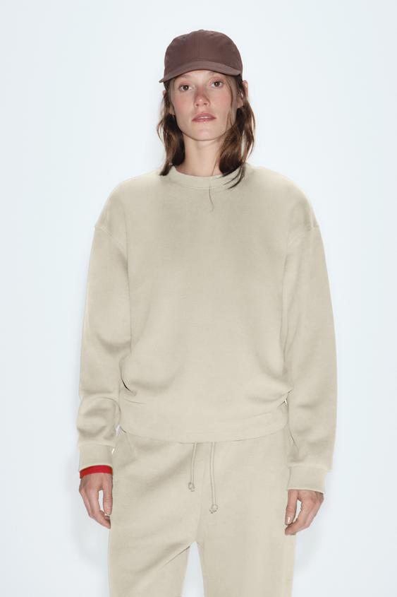 ZARA SOFT SWEATSHIRT