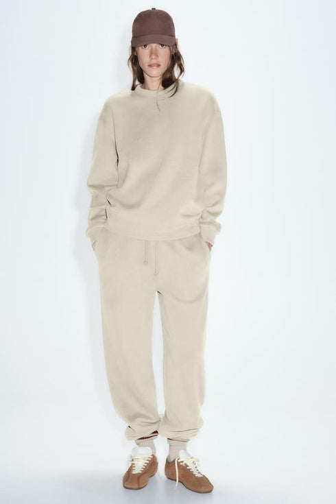 ZARA SOFT SWEATSHIRT