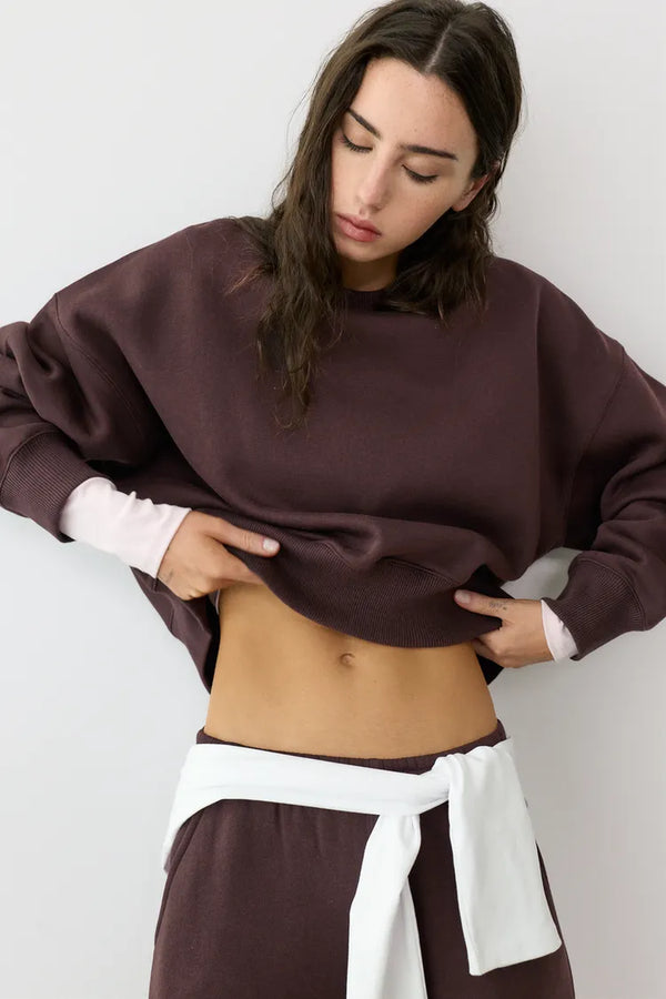 PULL&BEAR ROUND NECK OVERSIZED SWEATSHIRT - BROWN