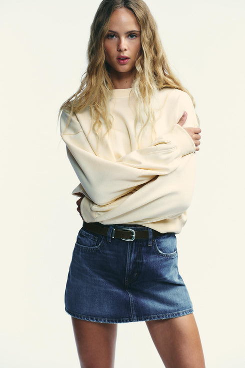 ZARA BASIC PLUSH SWEATSHIRT