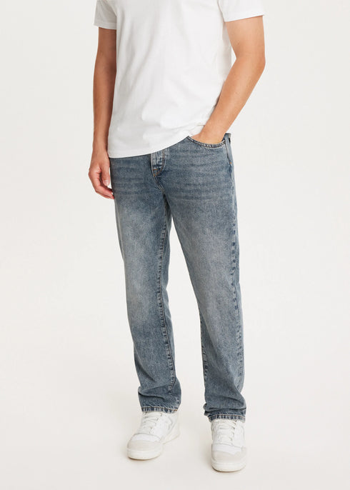 ANTI BLUE BRUNO STRAIGHT JEANS