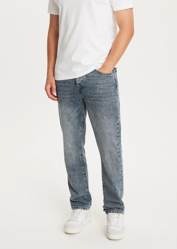 ANTI BLUE BRUNO STRAIGHT JEANS