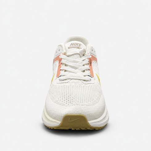 NIKE AIR ZOOM PEGASUS 40 MEN'S WHITE RUNNING SHOES WITH PASTEL ACCENTS
