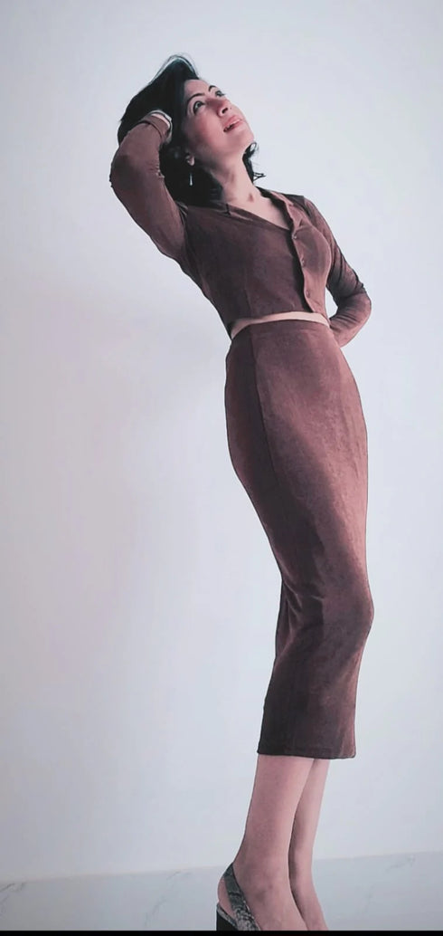 FOREVER 21 BROWN LONG SLEEVE CROP TOP & MIDI SKIRT SET