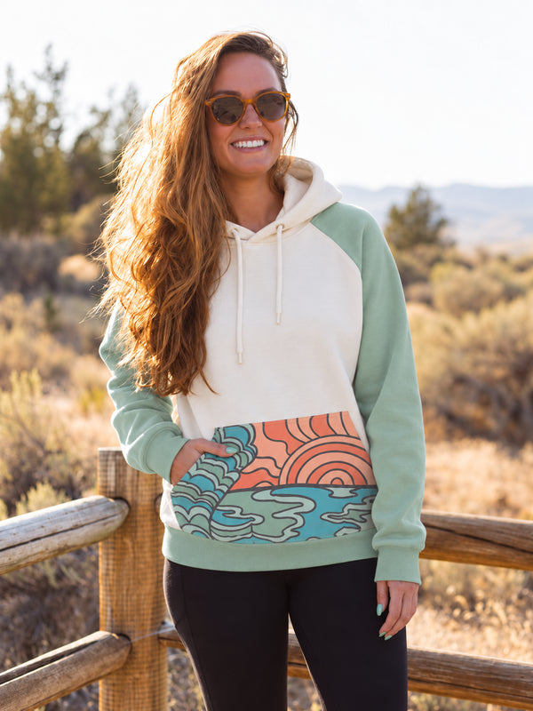 MOOD & VIBE CONTRAST SLEEVE GRAPHIC HOODIE