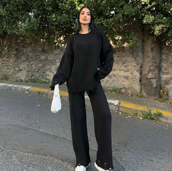 WOMEN KNITTED DISTRESSED CO-ORD SET - BLACK