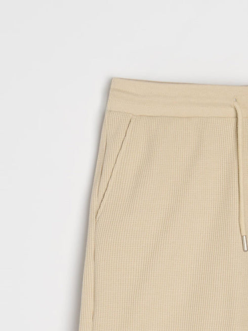 SINSAY MEN'S TEXTURE SHORT - BEIGE