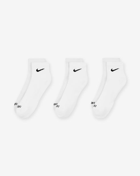 NIKE EVERYDAY PLUS CUSHIONED TRAINING ANKLE SOCKS (3 PAIRS)