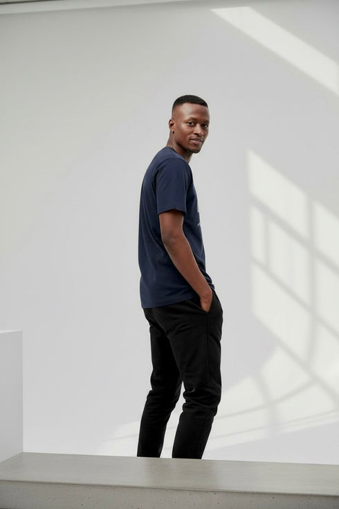 GAP AMERICAN CLASSIC GRAPHIC LOGO T-SHIRT