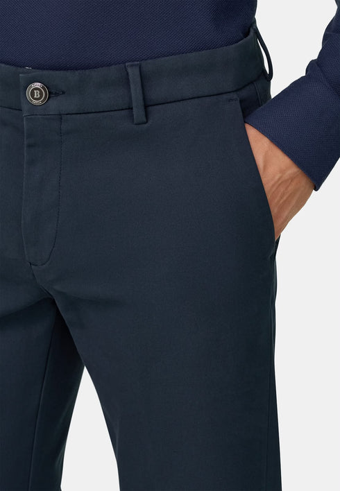BOGGI MEN’S TAILORED CHINOS - NAVY BLUE