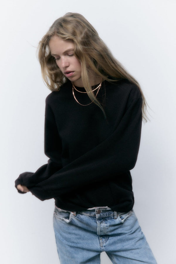 ZARA MINIMALIST SWEATSHIRT