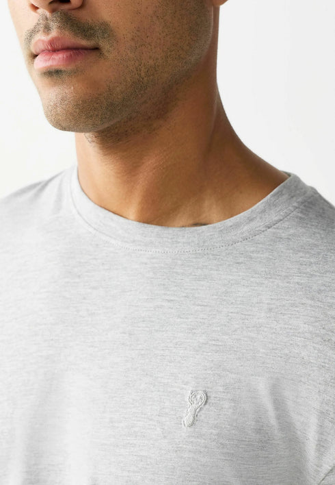 EMBROIDERED LOGO CREW NECK T-SHIRT