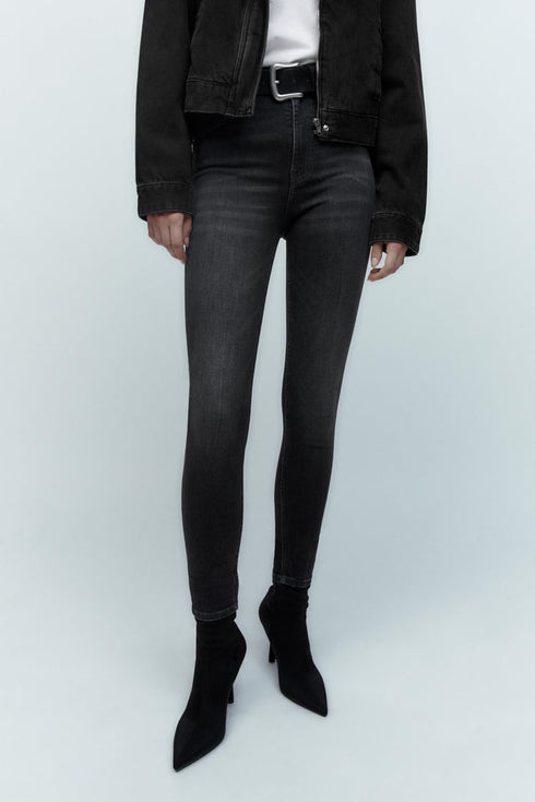 ZARA HI RISE SCULPT JEANS
