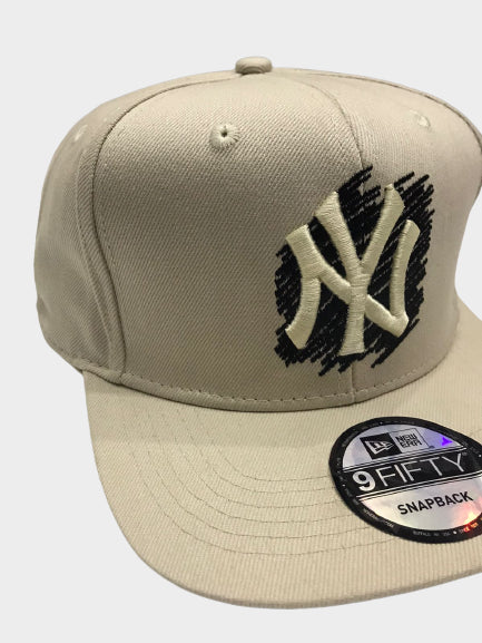 NEW ERA MLB SCATTER NY YANKEES CAP - BEIGE